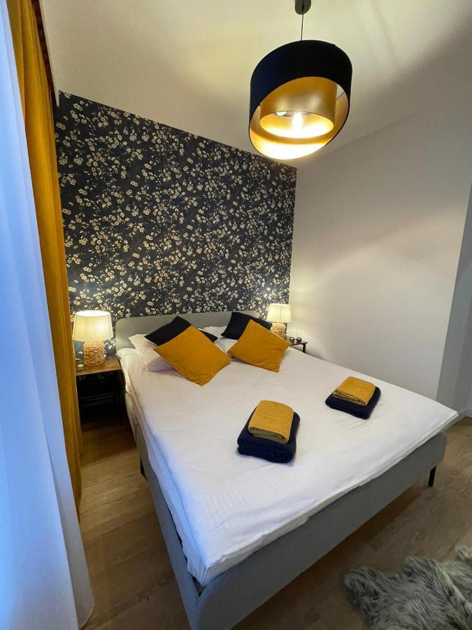 Apartament Pileckiego Nowy Dwor Mazowiecki Modlin Airport Екстер'єр фото