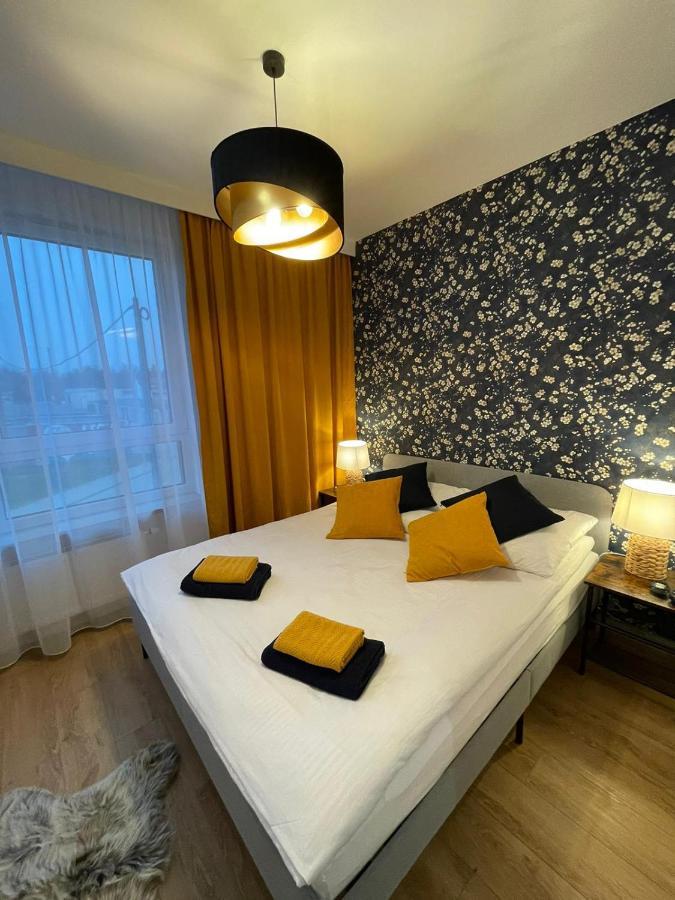 Apartament Pileckiego Nowy Dwor Mazowiecki Modlin Airport Екстер'єр фото