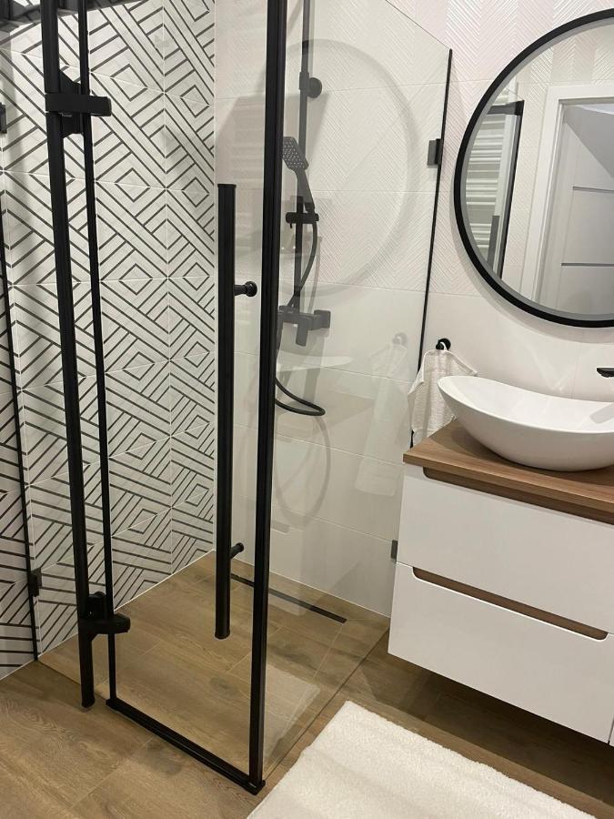 Apartament Pileckiego Nowy Dwor Mazowiecki Modlin Airport Екстер'єр фото